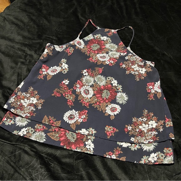 Black Tape Floral Tank, Large - Picture 4 of 4